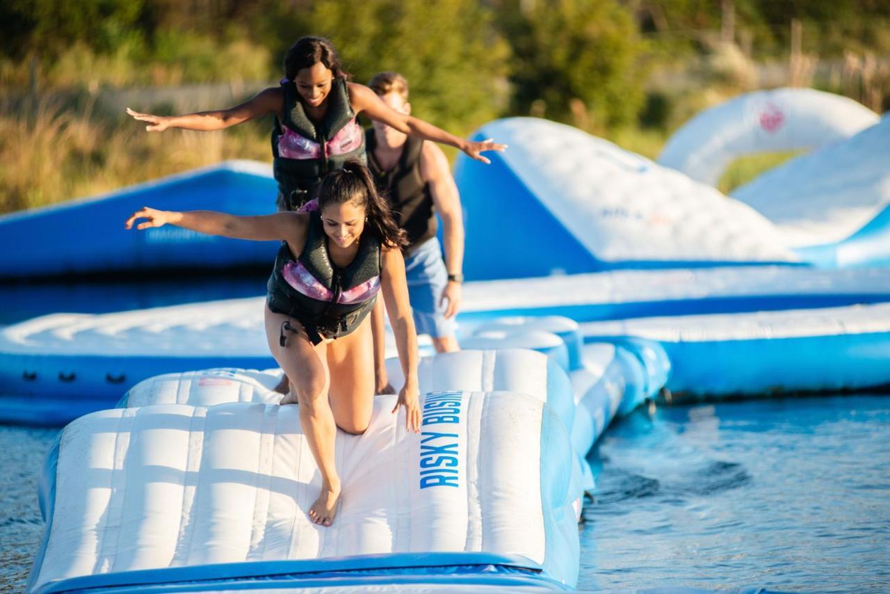 Lake Nona Wave Hotel, Orlando, FL